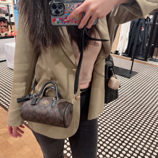 蔻驰（COACH）女士新款LACEY单肩斜挎笔筒包直邮官方正品 CO991 SV/HA白色 美现