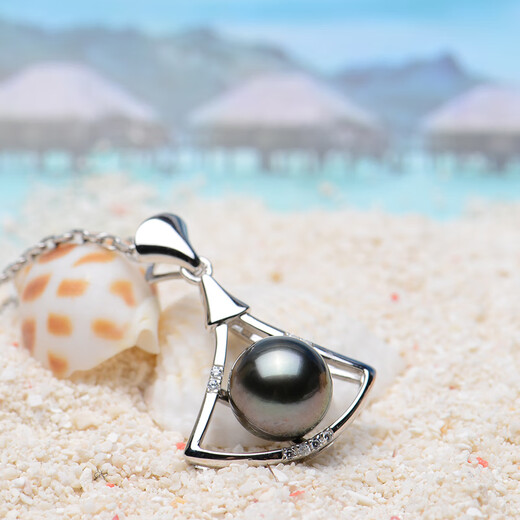 LIGHT MARK Small White Light Selected Seawater Pearl Necklace Small Fan S925 Tahitian Black Pearl Pendant Clavicle Chain 8-9mm