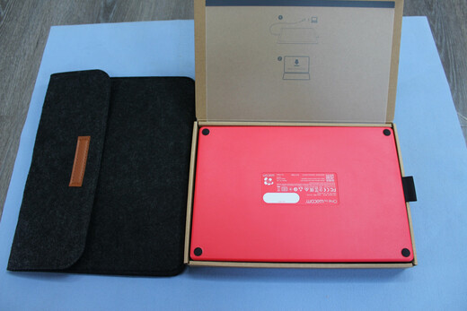 WACOMCTl-672手绘写字板和冠电子bamboo671网课入门电脑绘画板 ctl-672豪华套装版 27.7x18.9cm