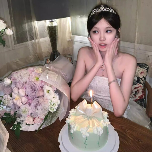 Jingli Jingda Crown Tiara for Women High-end 2025 Bridal Crown Goddess Hair Accessories Birthday Gift for Women Exquisite, High-Grade and Practical Flower Sparkling Diamond Zircon Crown High-end Gift Box