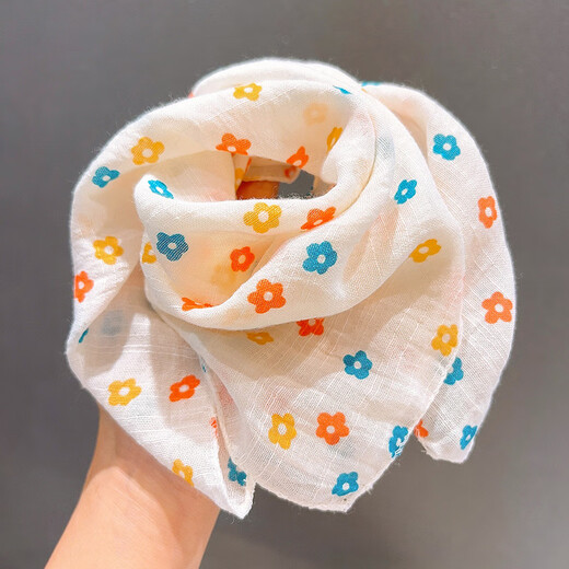 
Autumn and winter thin baby scarf for women in spring and autumn girls square scarf cute baby scarf with skin-friendly versatile silk scarf 3# star square scarf white