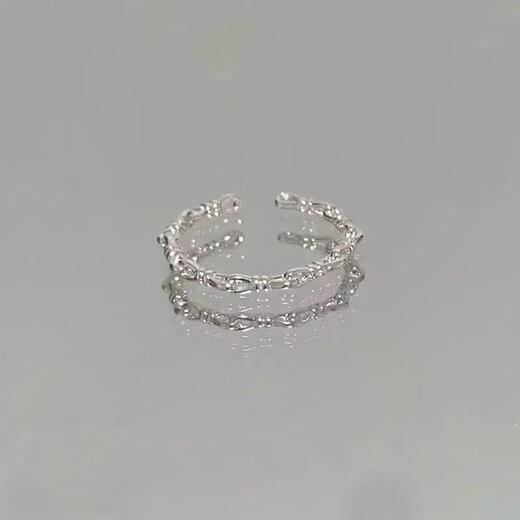 Minimalista Ins Silver Ring Women's Nicho Novia Twist anillo de amor Knited Love Anillo simple Anillo anudado Fino