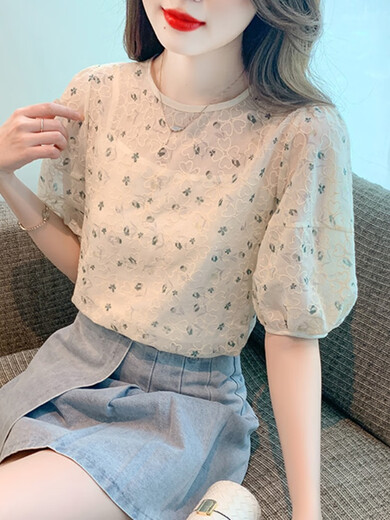LA CHAPELLA Temperamento de alta gama Camiseta de manga corta Camisa de gasa floral Traje para mujeres 2025 Nuevo verano de moda y delgada Top Apricot s 100Jin [Jin iguala 0.5 kg] o menos