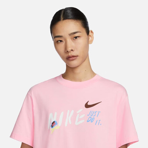 Nike (Nike) Женская футболка с короткими рукавами.