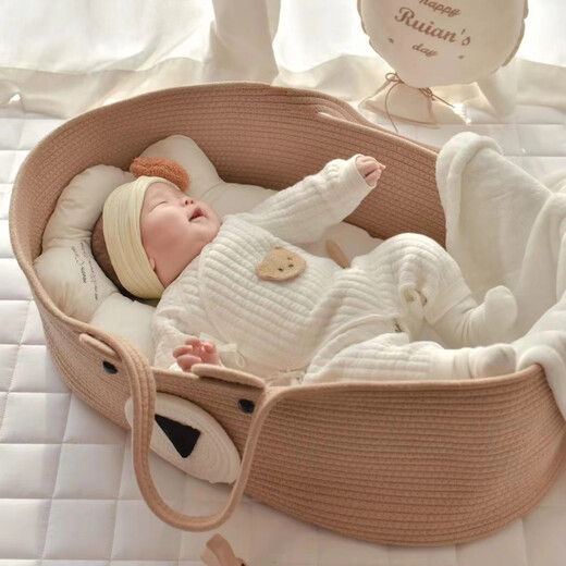 
Juke baby carry basket portable safe sleeping basket baby stroller basket carry newborn discharge basket mobile sleeping basket khaki bear baby basket (not including mat) 70*40*25(h) cm/load bearing 25 cm Jin[Jin equals 0.5 kg]