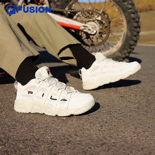FILA FUSION FILA trendy basketball shoes for women, low-cut basketball cultural shoes, retro casual shoes, dad shoes, oatmeal color-T12W941206AOM 36.5
