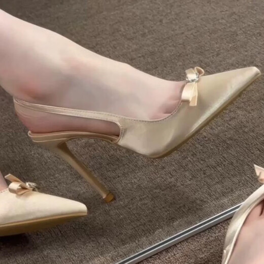 
Nine-inch sunny pointed toe thin heel light-colored high heels summer new bow French temperament celebrity satin pointed toe high heels champagne color high heels 8cm 36