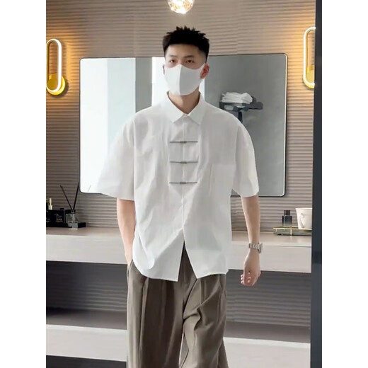 Dicify New Chinese Engagement Metal Boton-up Camiseta para hombres Summer Summer Degument Brand Hanfu Engagement Chaqueta White actualizado Versión l