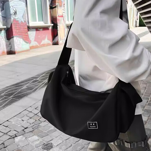 
Sports yoga gym bag swimming bag women's large capacity light luggage storage bag travel slanted backpack crossbody bag [black]