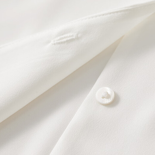 Shandubila chiffon shirt for women, spring and autumn temperament commuting V-neck shirt, slim loose long-sleeved top, off-white M