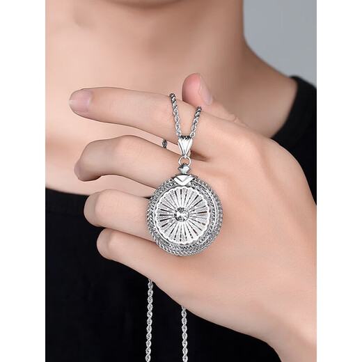 Pavilion PT950 platinum time-returning Guanyin pendant men's 950 platinum transfer rotating tag pendant, small size 28.48g, diameter 38mm, thickness 5mm