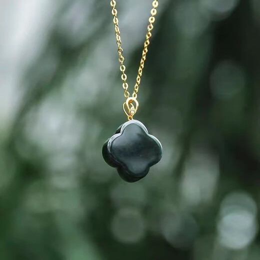 Pure green stone edge natural Hetian jade ink jade four-leaf clover necklace 18k gold pendant female original design jade clavicle chain