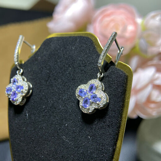 Shien's new natural tanzanite earrings, light blue 925 silver precision inlaid main stone 3*4mm ear clip, main stone 3*4mm