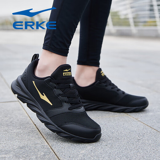 Hongxing Erke Herrenschuhe Sommer Mesh Laufschuhe Marke Authentic 2025 Neue atmungsaktive leichte Maschenschuhe gepolstert Männer Sportschuhe, schwarzes Gold 3291 [Mesh-Hot-Selling-Modell] 41 High