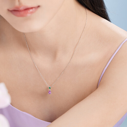 Lukfook Jewelry Platinum 950 Sapphire Garnet Small Water Drop Platinum Necklace Chain Total Weight Approximately 3.48 Grams