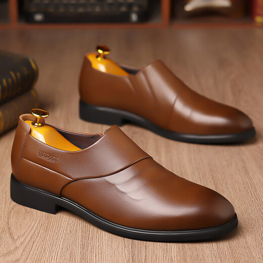 Classic Car Herren Lederschuhe echtes Leder atmungsaktives Geschäft formelle Lederschuhe Männer junge und mittlere Männerschuhe speicherte Zehenabdeckungen weiche Soles Schuhe Männer 3527 Brown 38