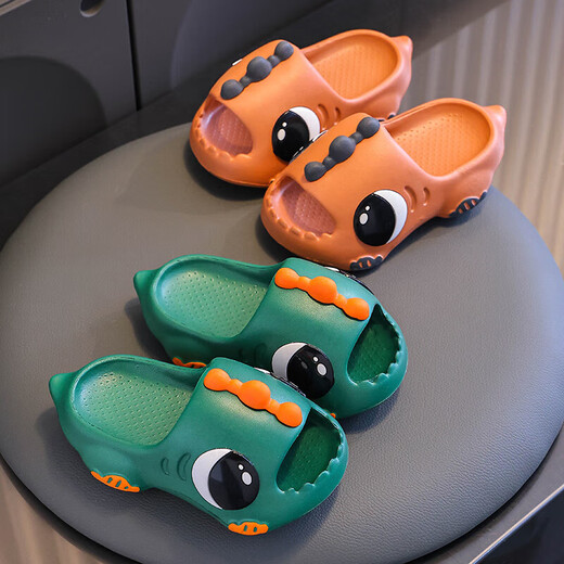 Cute children's slippers for boys 2025 new summer baby girl indoor bath non-slip boys' slippers for outer wear orange (upgraded environmentally friendly material) 12 230 yards (inner length 22CM suitable for sizes 36-37)