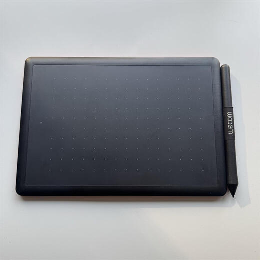 Tablette numérique originale de Wacom CTL472 / 672 Carte d'ordinateur dessin à la main Carte de dessin manuscrite CTL-672 Standard 9 NOUVEAU 9