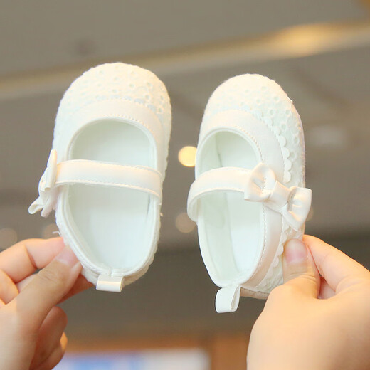 梦伊蓝（MENGYILAN）女婴布鞋2025软底0-3-6月宝宝蝴蝶结绣花学步鞋公主防滑不掉透气 白色圈圈绣花【春秋单鞋GD】 11 内长12.0cm 建议5-9个月