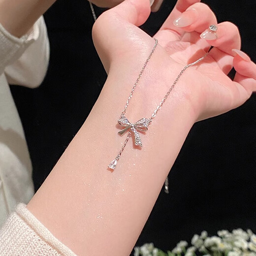 Xinshe 999 sterling silver bow necklace for women, light luxury pure silver bestie commemorating Valentine's Day birthday gift for girlfriend Princess knot necklace + butterfly gift box