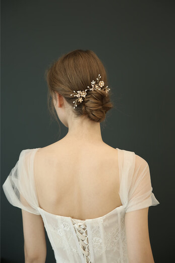 Feiyu goldene europäische und amerikanische Bride Bride handgefertigte Blumen Haarnadel Neue Style -Tablett Haartuelle Hochzeitskleid Hochzeit Kopfschmuck Set drei Sets