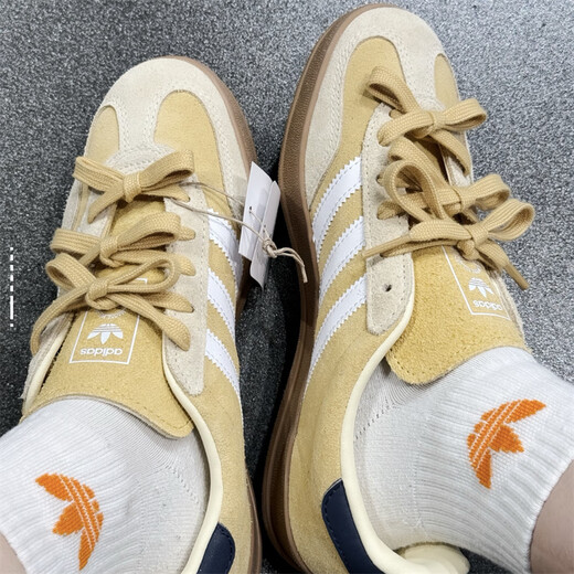Adidas (adidas) Männer und Frauenelbe Lifestyle-Freizeitschuhe 25 Jahre Frühling und Sommer komfortabler und vielseitige Sportarten Nicht-Slip-Wear-Resistant Low-Top Yellow Ji3523 Ji3523/Gelb 35.5