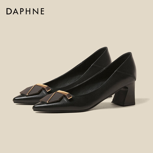达芙妮（DAPHNE）黑色单鞋女妈妈高跟鞋2025年春季新款真皮女鞋子粗跟软皮鞋 黑色 低跟HT17152 跟高 3cm 36