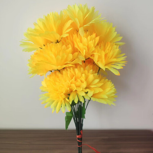 Zi Jiafu Qingming Festival artificial flowers artificial flowers chrysanthemum Juana plastic flower bouquet decoration ancestor worship supplies missing crystal chrysanthemum heart pink 1