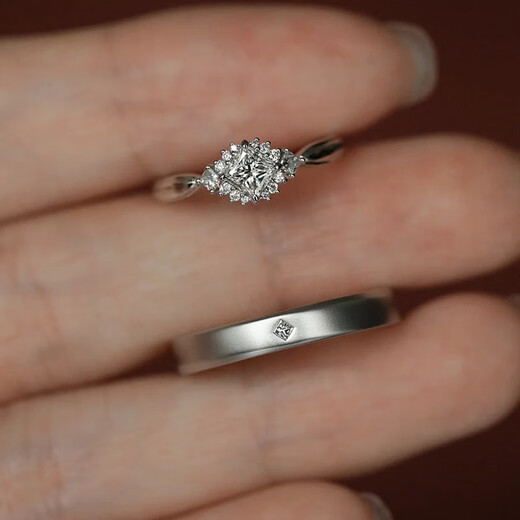 RHM platinum sugar cube couple ring moissanite diamond ring for men and women to express engagement and Valentine's Day gift for girlfriend Platinum sugar cube ring (female) + certificate + gift box