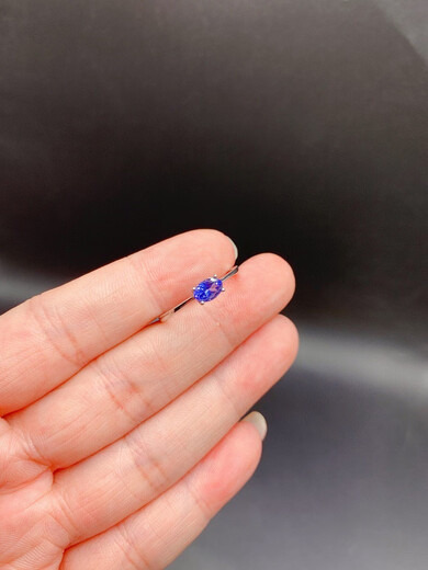 Hunter 925 silver platinum-plated four-claw simple horizontal inlaid natural tanzanite ring creative versatile open ring