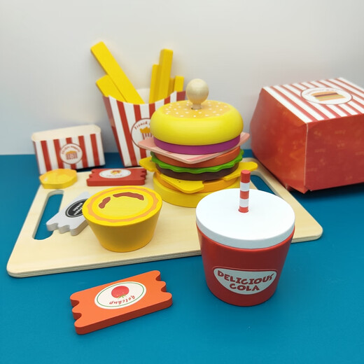 Chengliu House para niños jugando juguetes de cocina simulación de microondas belleza hamburguesa papas fritas modelo de regalo de cumpleaños de niña juego de microondas