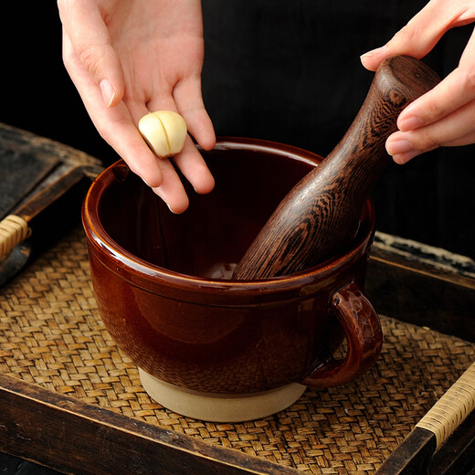 Fat Donglai's same style household garlic hammer, old-fashioned hammer for pounding garlic, garlic paste, pepper, preserved egg, tea, ceramic pounding, coarse pottery thunder bowl type B + chicken wing wood garlic hammer