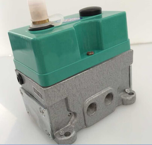 Solenoid valve DQK-1422/2422/1442/2642/2442/2662 Electrically controlled reversing valve DQK2442AC220V