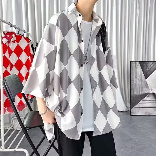 S.Sofea Ice Silk Hemd Trendy Herren Design Nische und gutaussehende sieben Punkte kurzärmelige Senfgrün Guangzhou Dreizehn Linien Schwarzes Hochqualitätshemd 719 m
