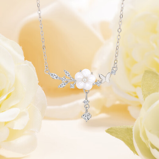 Fakou Light Luxury Camellia Necklace Women's New High-end Niche Clavicle Chain Birthday Chinese Valentine's Day Gift for Girlfriend and Wife Tea Butterfly Pledge Platinum