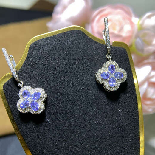 Shien's new natural tanzanite earrings, light blue 925 silver precision inlaid main stone 3*4mm ear clip, main stone 3*4mm