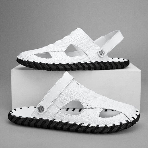 2025 Sommer Echtes Leder-Herrenbeutel-Toe Dual-Purple-Soft-Soled-Sandalen für das Fahren am Strandgeschäft High-End-Freizeitsandalen M9855 Schwarzer wasserdicht und nicht rutschend 42