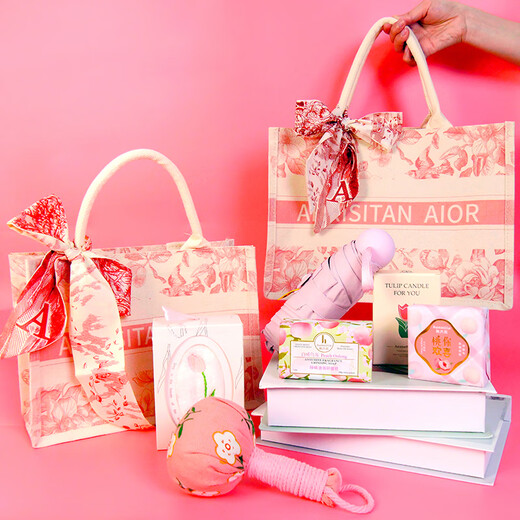 Full of heart graduation gifts for girls to give to teachers practical party members souvenirs customized gifts insulated water cup souvenir gift box Set 2: tote bag + thermos cup + capsule umbrella + mugwort hammer + dry flowers