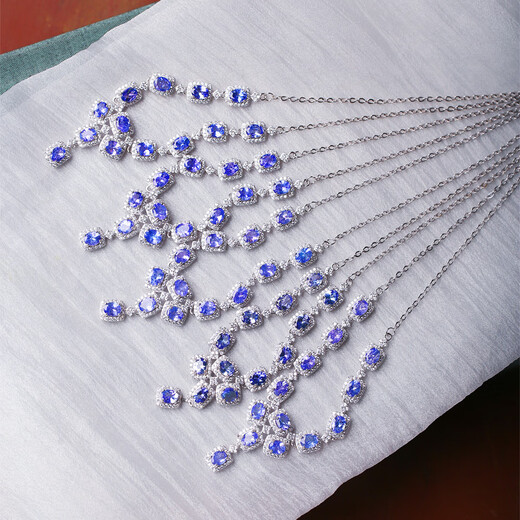 Red Shadow Boutique Colored Treasure Natural Tanzanite Pure Silver Inlaid Clavicle Chain Women's Seiko Silver Inlaid Colored Treasure Jewelry Gift Bare Stone Approximately 4*5MM Send One Piece