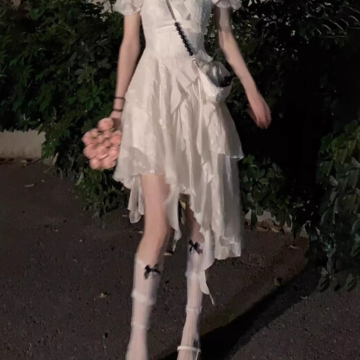 
Hao'e French tea break white dress for women with irregular ruffles 2025 spring and summer seaside pure slim princess dress white short style [including inner zipper] M