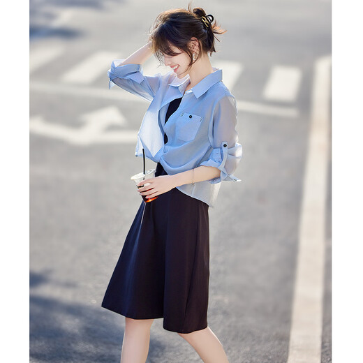 Jupe de costume Shangjing pour les femmes en été New Women's Casual Simple Thin Minirt Fomen Women Black Suspender A-Line jupe pour les femmes