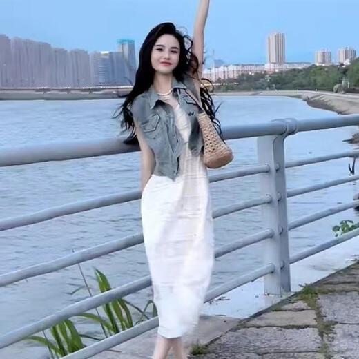 FHHUABD法式长裙海边度假白色吊带连衣裙子质感感2025女夏季新款套装 气质吊带连衣裙 694#【优质版】 S 【建议80-95斤】
