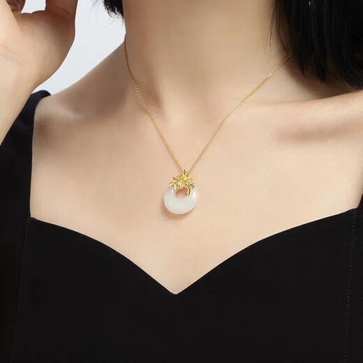 He Jiagong Lao Phoenix 999 Gold Pure Gold Inlaid Jade Pendant Female Jade Cui Hetian Jade Peace Buckle 3D Necklace Hetian Jade Pendant Single Pendant (Necklace Not Included) Lao Feng