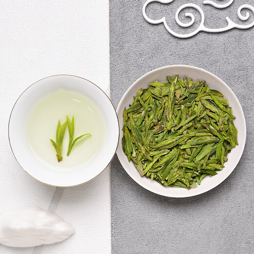 Gongpai [2025 El nuevo té está en el mercado] Té verde True West Lake Longjing Tea AA Grado 100G Mingqian Jiangnan Water Town Box Pack