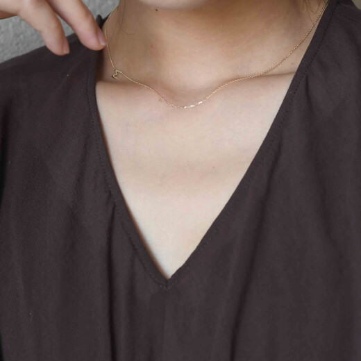 Huaiyin Original 10K Gold M Letter Pendant Color Gold Necklace Women's Light Luxury Niche Advanced Clavicle Chain Necklace Customized D Letter Ready Stock