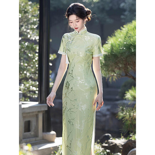 The new Chinese style girl with the European (YIOU) green cheongsam temperament, the new summer college entrance examination, the young and small person 9716 yellow cheongsam XL
