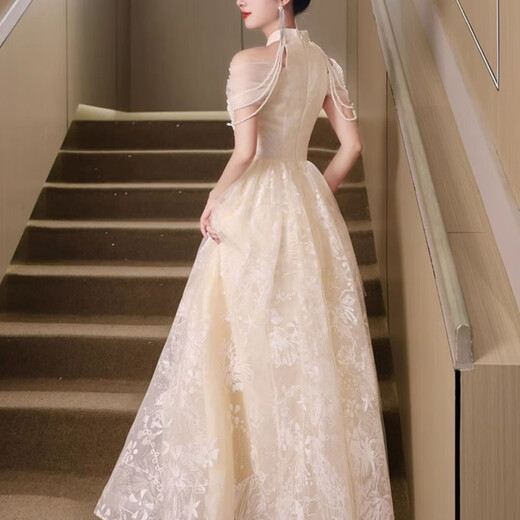 
Sheng Miaoci evening dress engagement new host banquet temperament high-end toast Chinese cheongsam champagne color L