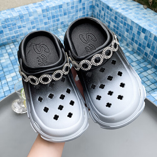 
Lexi Beiluo children's hole shoes decorative sandals new three-dimensional flower buckle slippers black size 26-27 (inner length 17CM)
