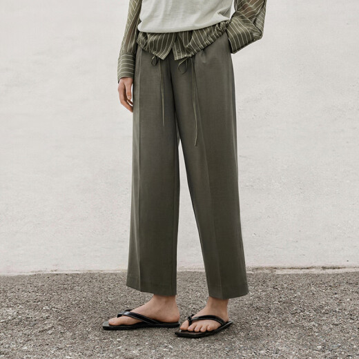 Menos [mismo estilo en el centro comercial] 2025 Summer Nuevo pantalones de corte rectos casuales 2p4e13660 367 té profundo verde m