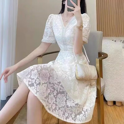 绿夕（REAXUR）温柔风连衣裙子夏天女装2025夏季新款气质衣服蕾丝收腰显瘦高级感 杏色 L （建议108斤-118斤）